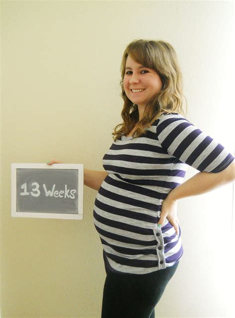 13 weeks pregnant bump