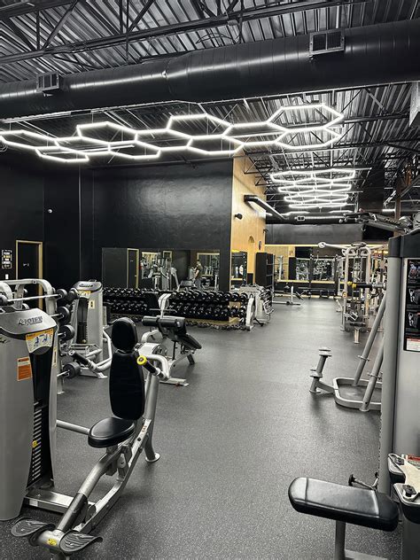 24 hour gym facilities