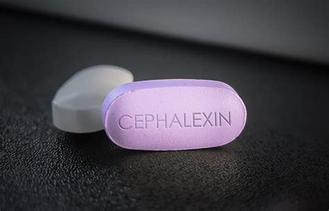 Cephalexin and Special Populations