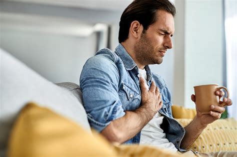 Chest Pain When Swallowing