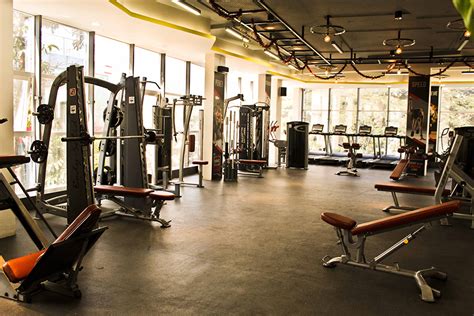 How to Find Fitness Gyms Near Me