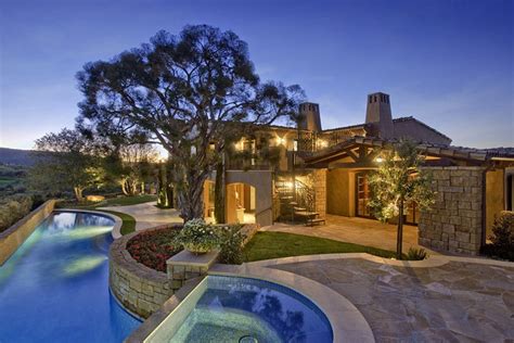 Irvine County Real Estate