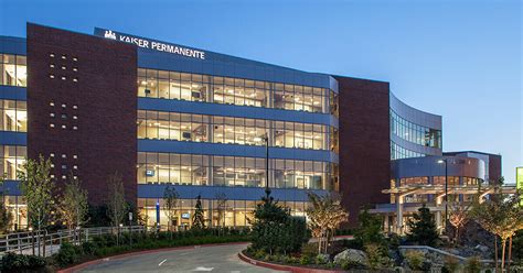 Kaiser Westside Medical Center Benefits