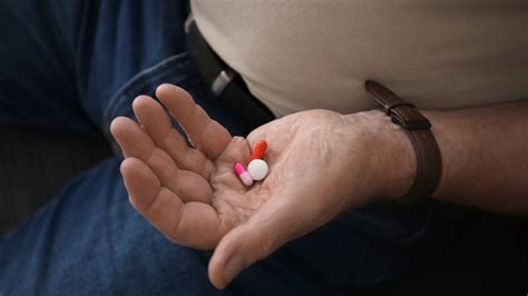 Managing Ibuprofen Side Effects