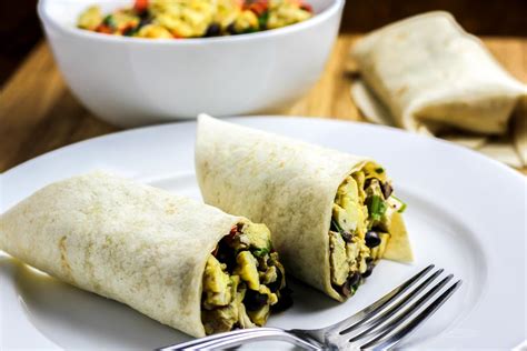 Roasted Red Pepper and Egg Breakfast Burrito