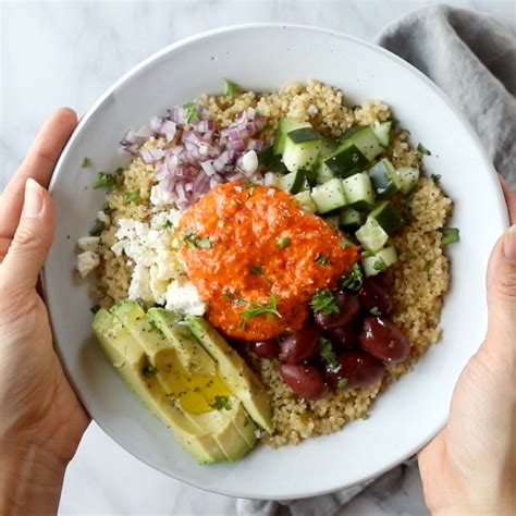 Roasted Red Pepper and Quinoa Bowl