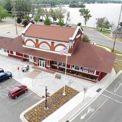 Things to Do on Cadillac Avenue