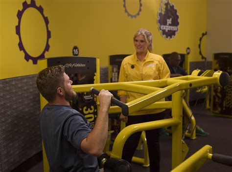 Working Out at Planet Fitness