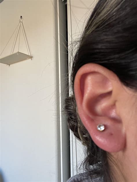 Ear Piercing Swelling Relief Tips
