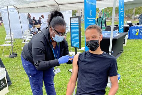 Kaiser Permanente Burien's Commitment to Community