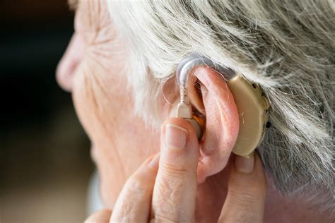 liquid in ear and hearing loss