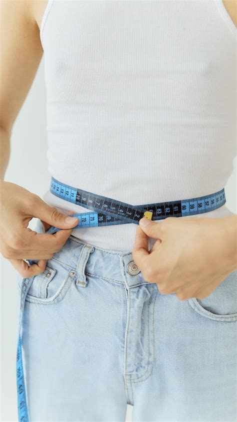 measuring waistline accurately
