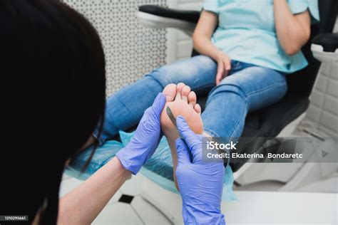 Professional Procedures for Callus Removal