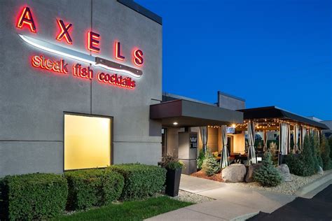 Shopping and Dining in Roseville