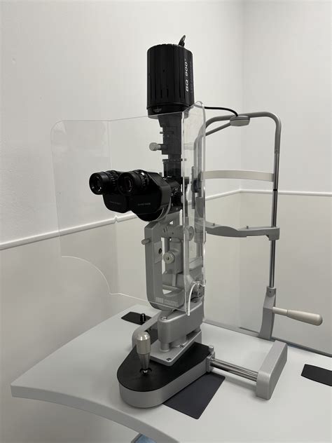 slit lamp conditions
