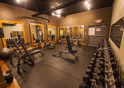 what to look for in 24-hour gym